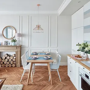  Apartament Lazienki Polska
